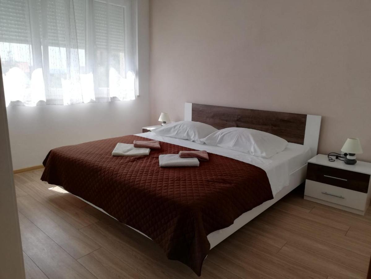 Apartament Apartman Morean Szybenik Zewnętrze zdjęcie